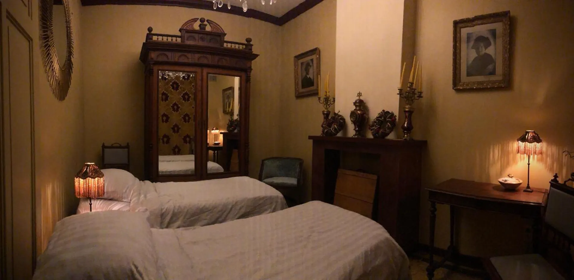 Bed and Breakfast Casa Lucinda Gent Frühstückspension