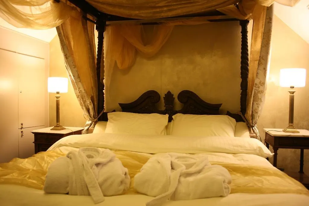 Bed and Breakfast Casa Lucinda Gent Frühstückspension